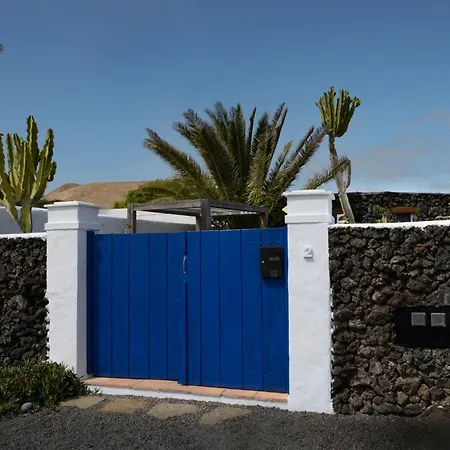 Holiday home Schoen Eingerichtetes - La Yazmina By Interhome *