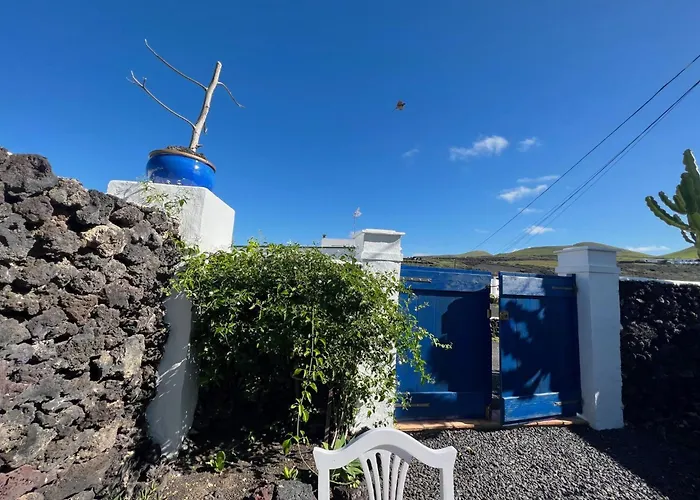 Schoen Eingerichtetes - La Yazmina By Interhome Uga