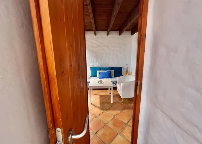 Holiday home Schoen Eingerichtetes - La Yazmina By Interhome