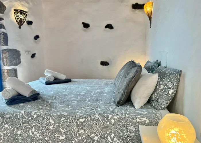 Holiday home Schoen Eingerichtetes - La Yazmina By Interhome Uga