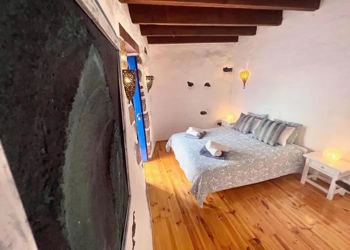 Schoen Eingerichtetes - La Yazmina By Interhome * Uga